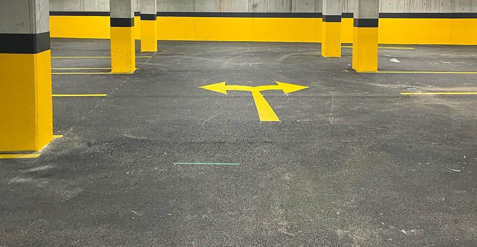 Yol çizgi gece görünürlüğü